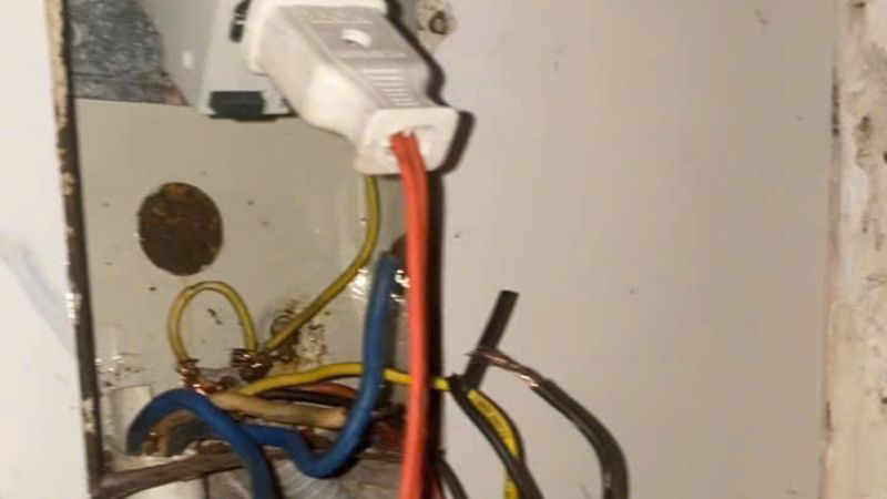 Dịch vụ sửa chập điện Tháo Vát
