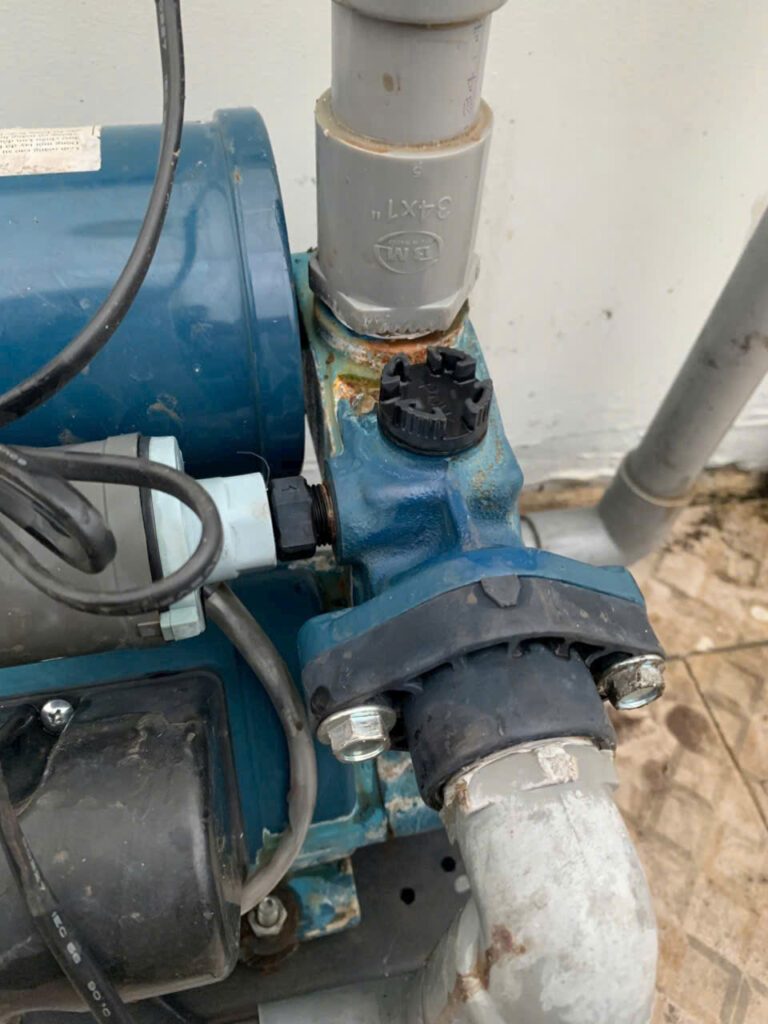 Dịch vụ sửa máy bơm Tháo Vát
