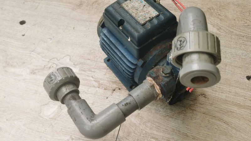 Dịch vụ sửa máy bơm Tháo Vát