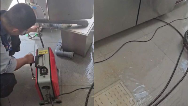 Thông tắc đường ống thoát sàn